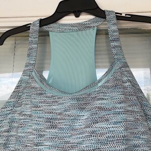 MPG Patterned green white gray sport dress